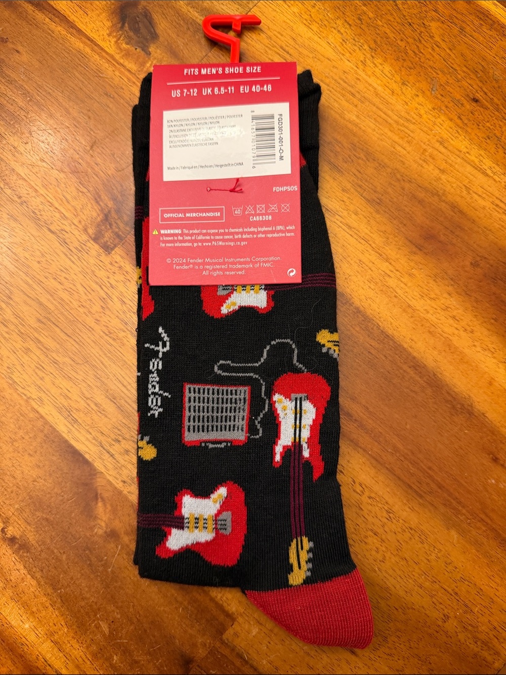 Fender Black Crew Socks with Red Guitar Motif - Picture 2 of 2